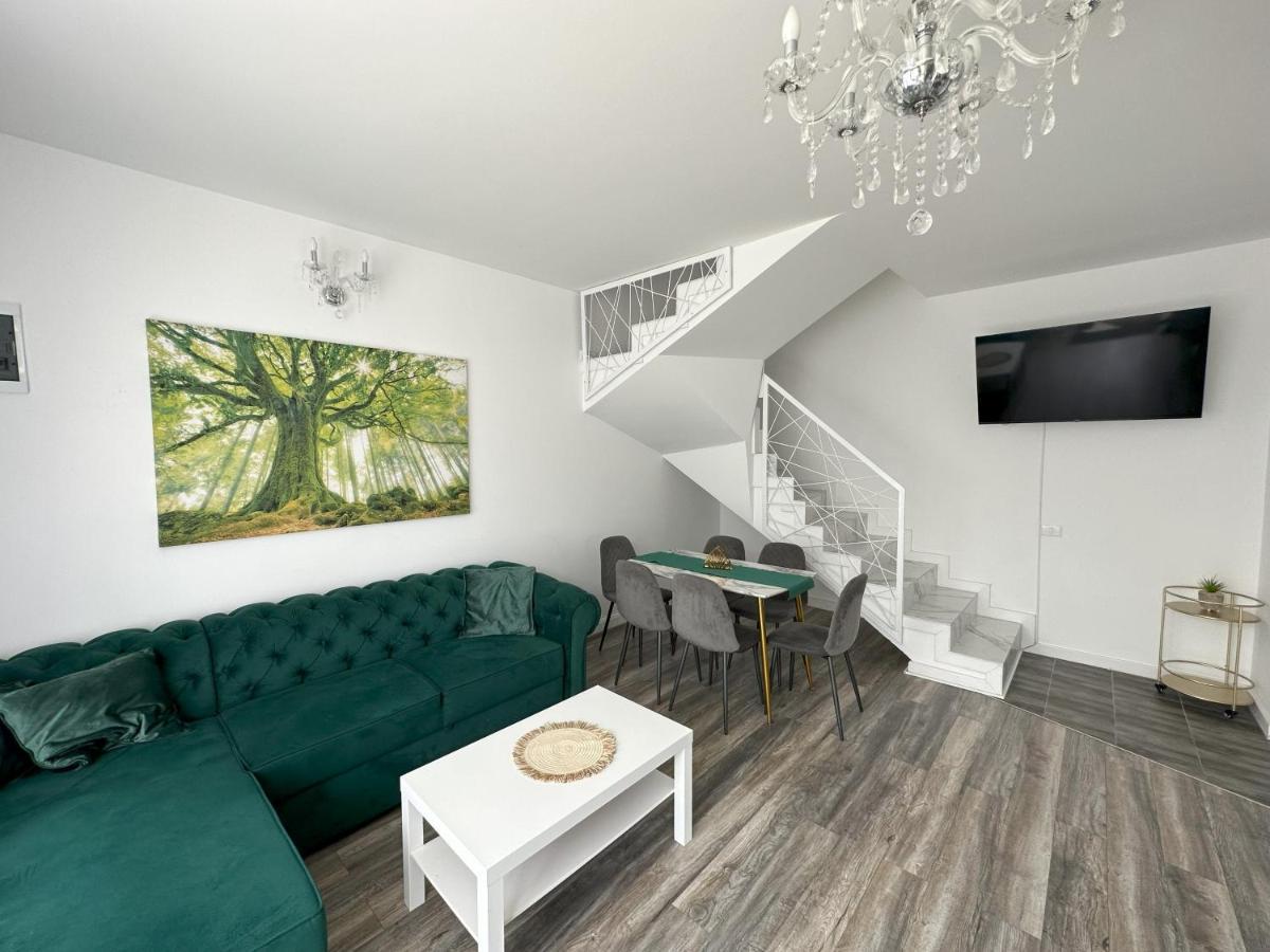 Elisio - Maple House Apartment Ghimbav Ngoại thất bức ảnh